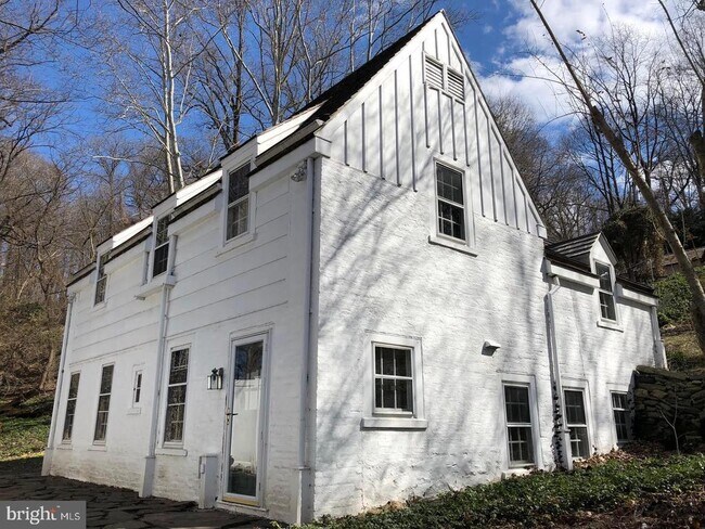 Foto del edificio - 1243 Bryn Tyddyn Dr