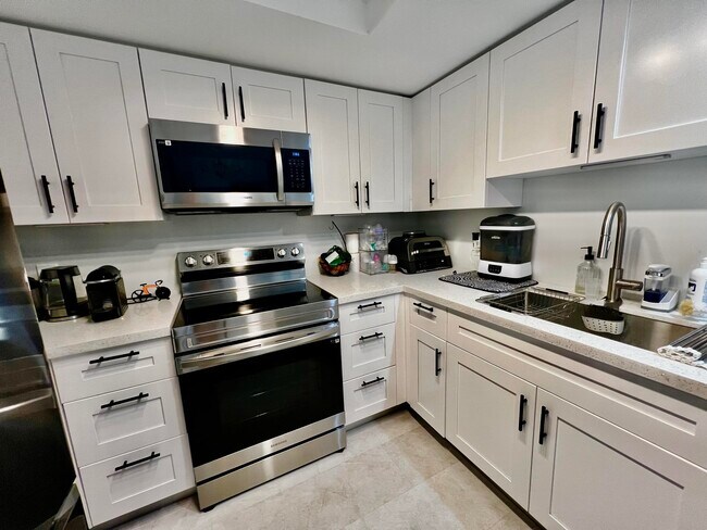 Foto del edificio - 2033 SE 10th Ave