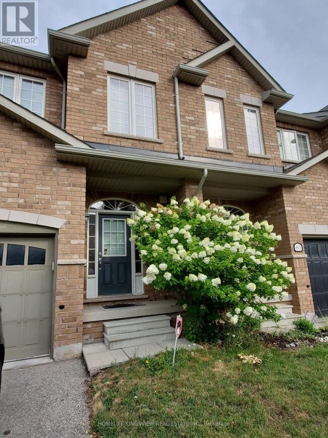 Building Photo - 651 Farmstead Dr