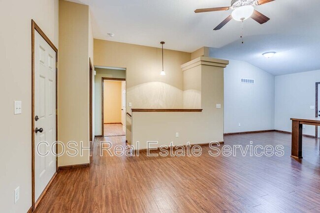 Building Photo - 406 N Colorado Ave
