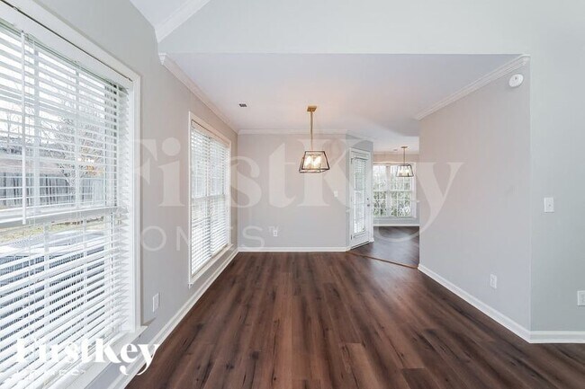 Building Photo - 609 Camden Cove Ln