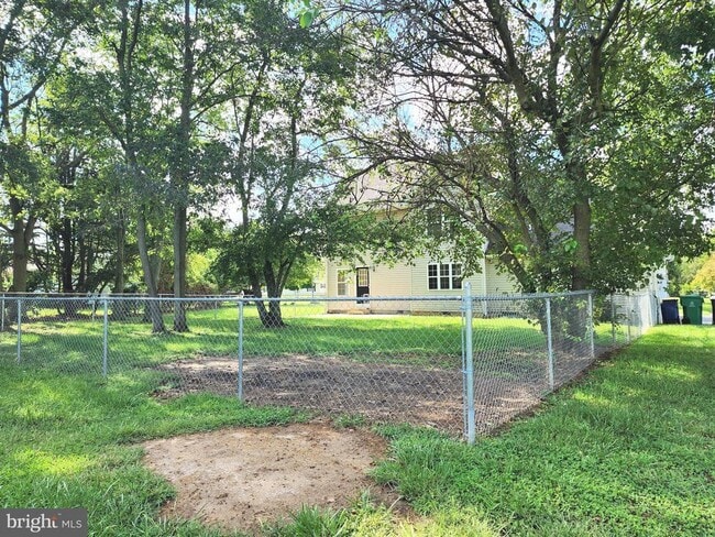 Building Photo - 62 Liberto Ln