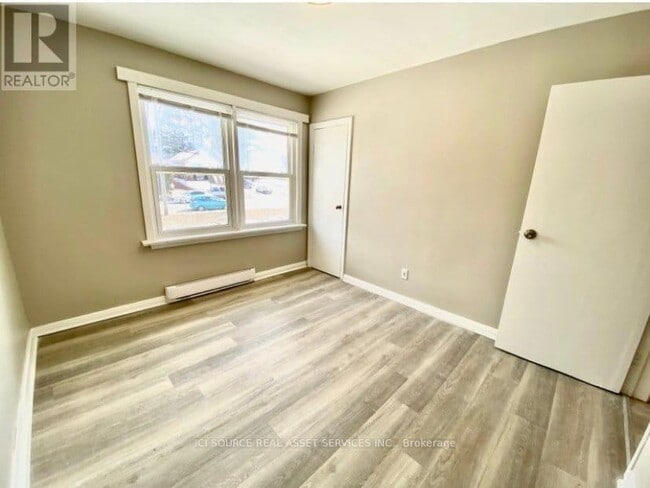 Building Photo - 1263 Clonsilla Ave