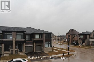 Building Photo - 1541 Labine Pt