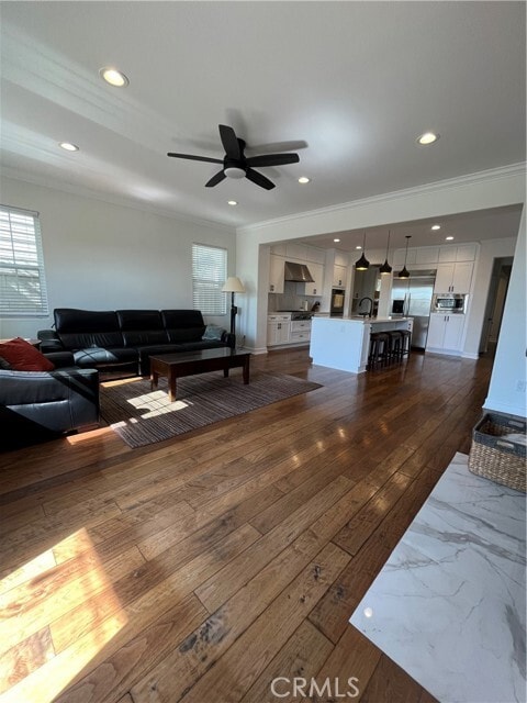 Foto del edificio - 72 Downing St