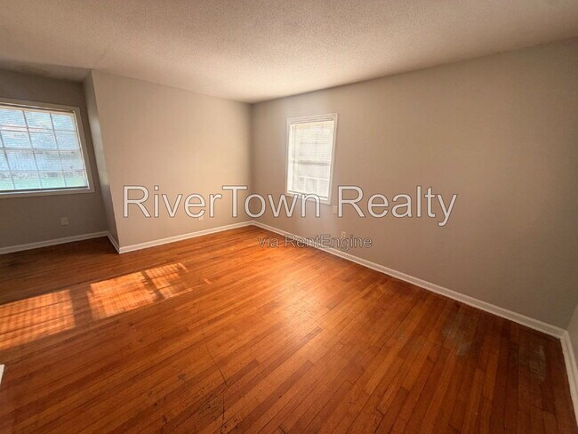 Building Photo - 4106 Navaho Ave