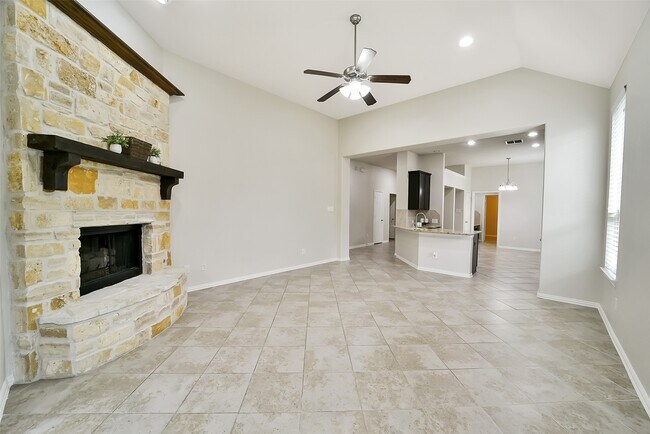 Foto del edificio - 2718 Misty Laurel Ct