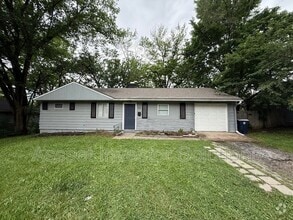 Building Photo - 11224 Lewis Ave