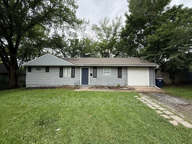 Foto principal - 11224 Lewis Ave