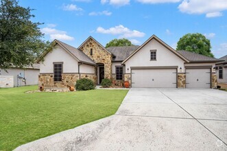 Building Photo - 30088 Cibolo Mdw