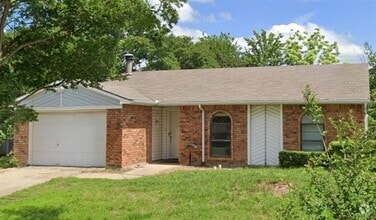 Building Photo - 521 Hanover Dr