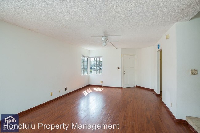 Building Photo - 1182 Nahoku Pl