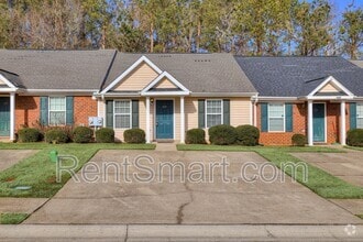 Building Photo - 219 Lynbrook Way