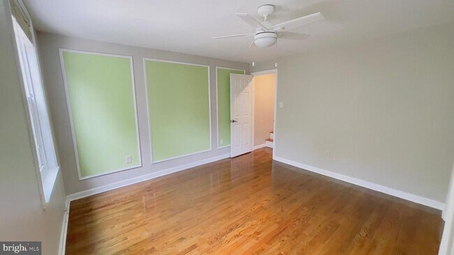 Foto del edificio - 719 N Uber St