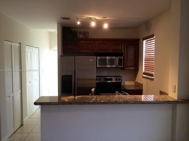 Building Photo - 400 Southwest 2nd Street Apt #207, Miami, ...