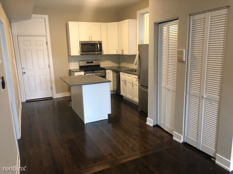 Foto principal - 846 N California Ave