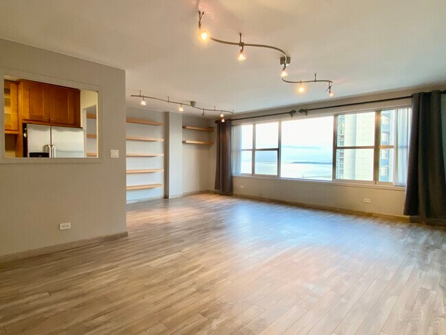 Foto del edificio - 6157 N Sheridan Rd