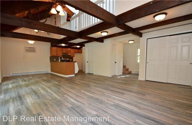 Building Photo - 2 br, 1.5 bath House - 6408 Chucks Rd