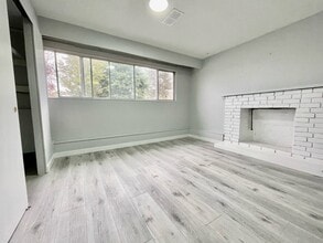 Building Photo - 2139 Tyner St