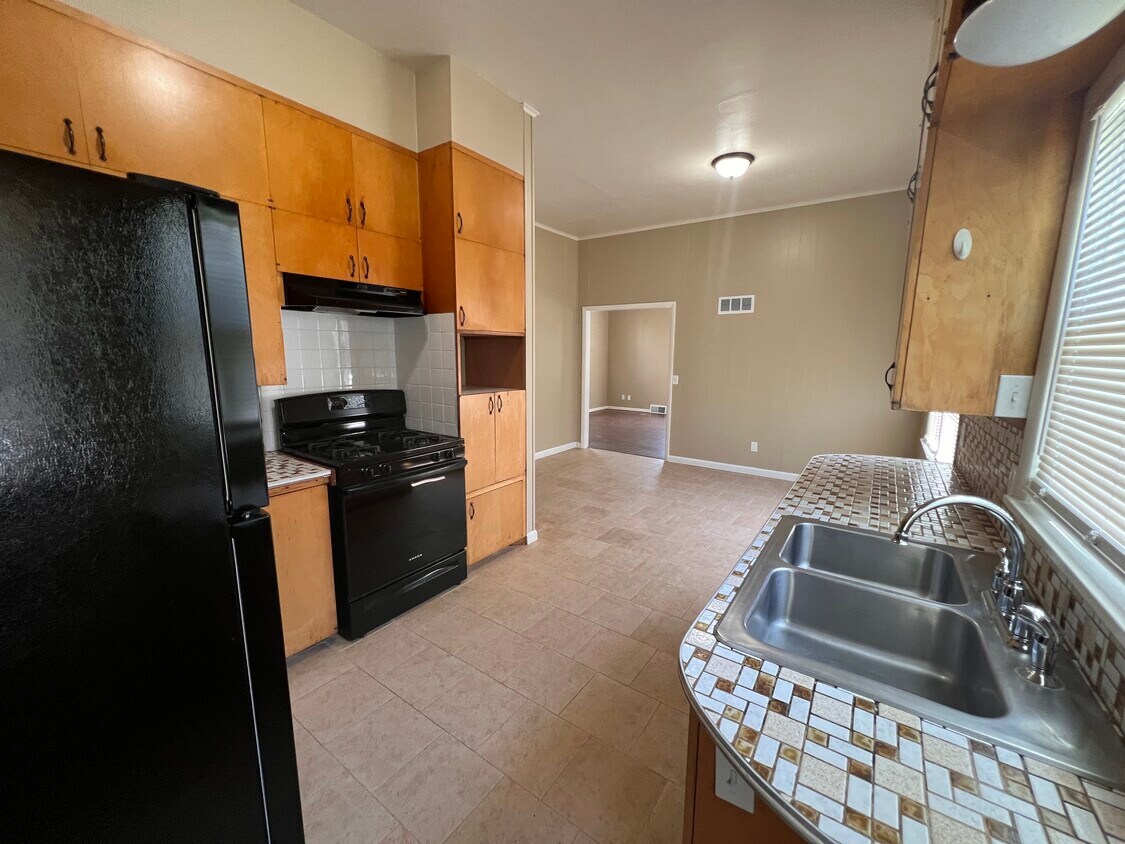 Foto principal - 3908 Adams St