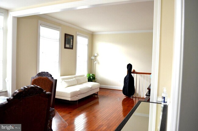 Foto del edificio - 25144 Earlsdon Terrace