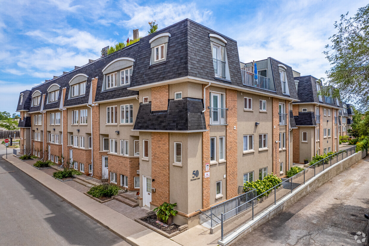Primary Photo - Merchant Lane Townhouses