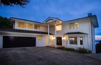 Building Photo - 2585 Westhill Way