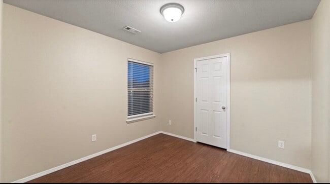 Building Photo - 3497 Justice Dr