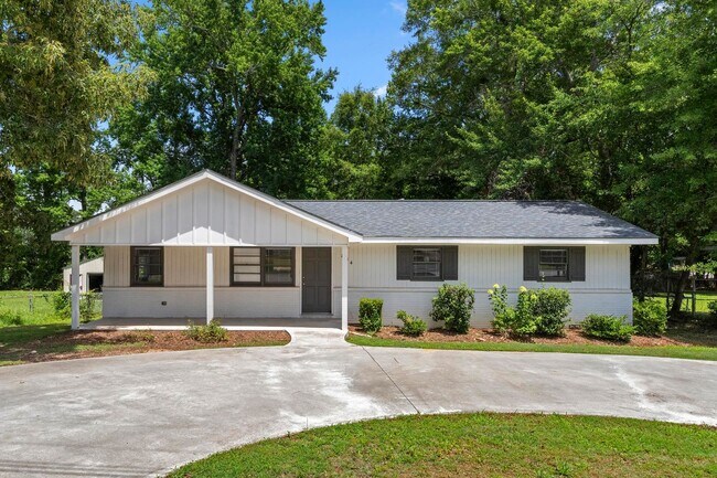 Foto del edificio - 804 Steven St