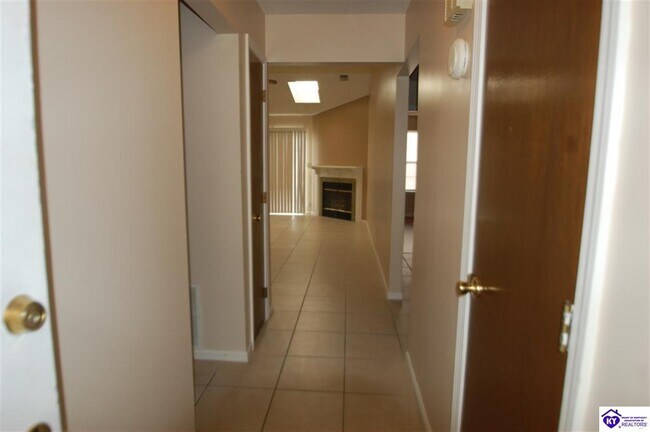 Foto del edificio - 602 Potomac Ct