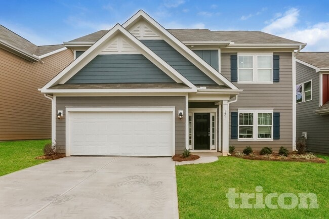 Building Photo - 121 Halesworth Rd