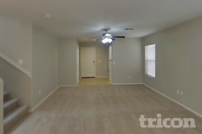 Foto del edificio - 6421 W Harwell Rd