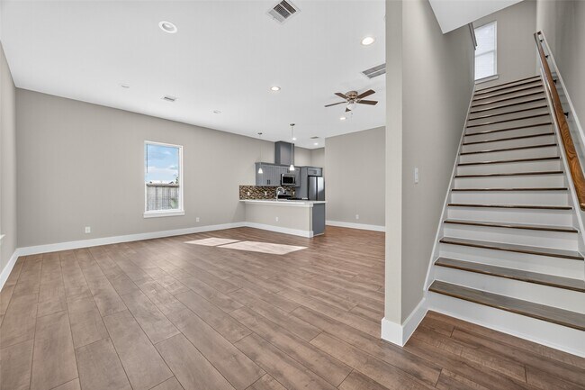 Foto del edificio - 2109 Marnel Rd