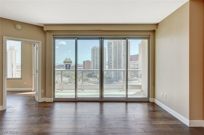 Foto del edificio - 222 Karen Ave