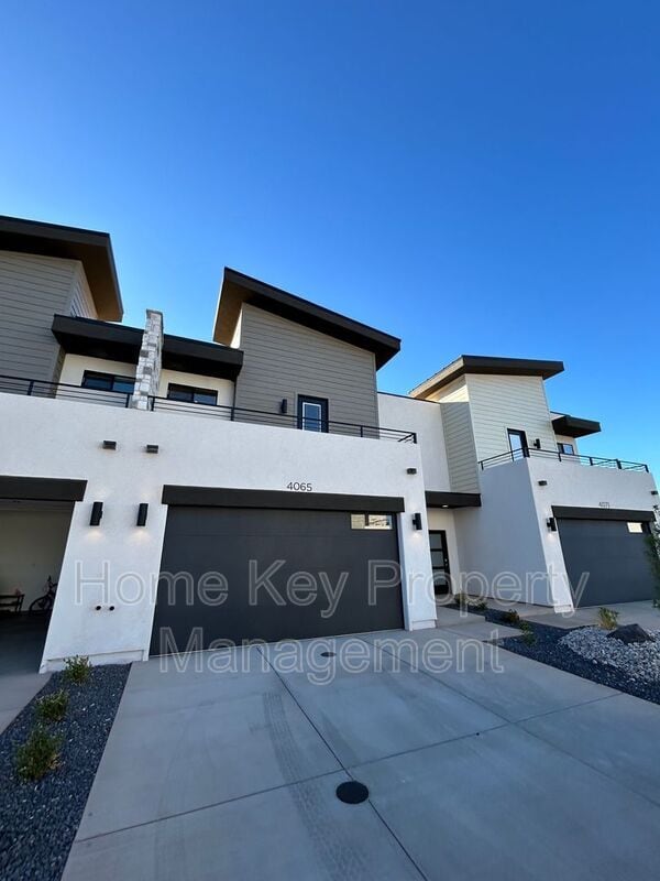 Building Photo - 4065 Eureka Aly