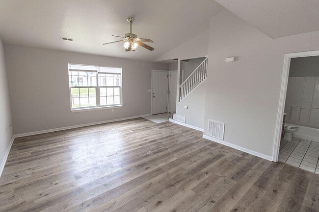 Foto del edificio - 1412 N Frideriki Dr