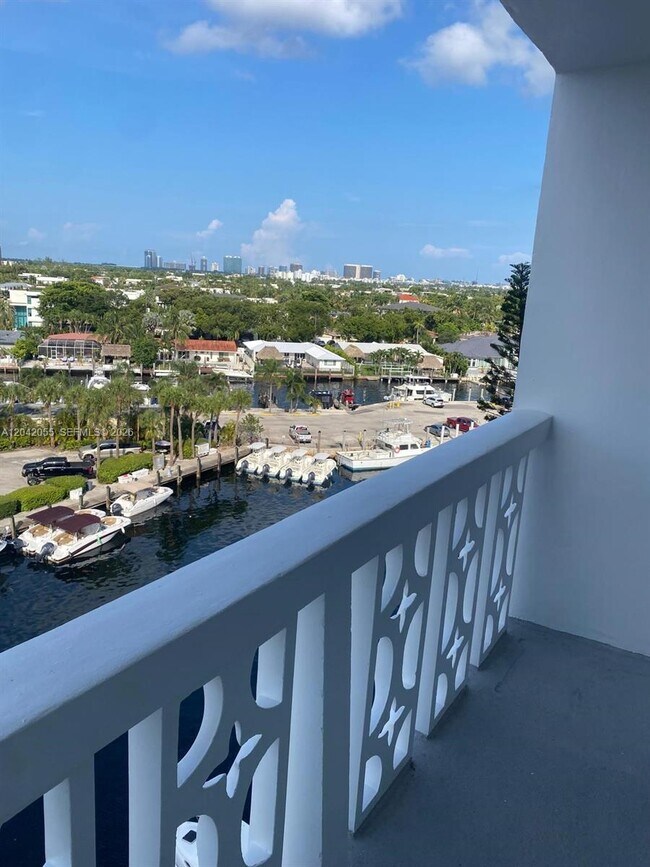 Foto del edificio - 13155 Ixora Ct
