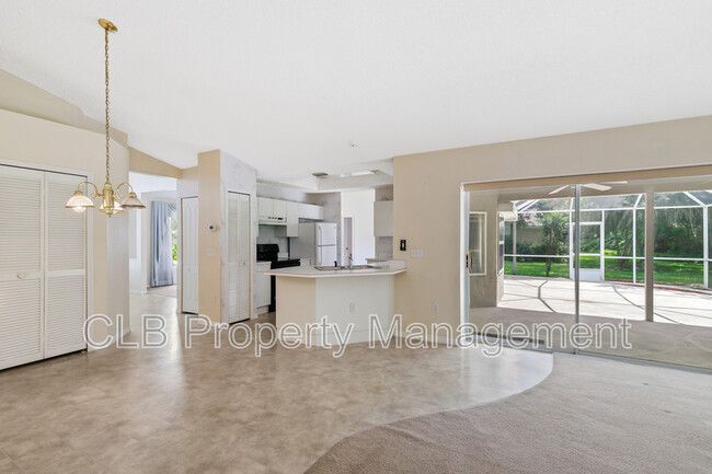 Foto del edificio - 3938 Oak Crest Cir