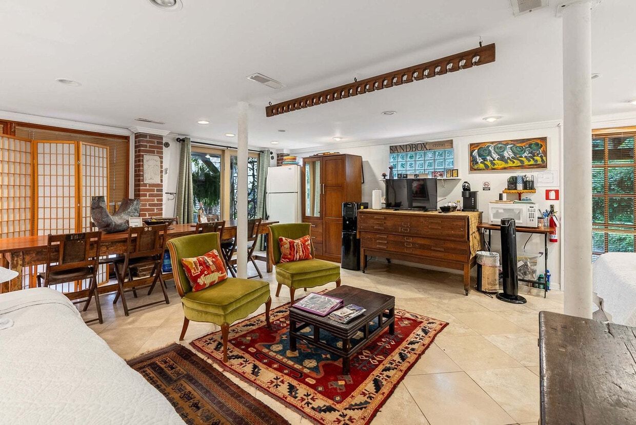 Foto principal - 1023 Crawford St