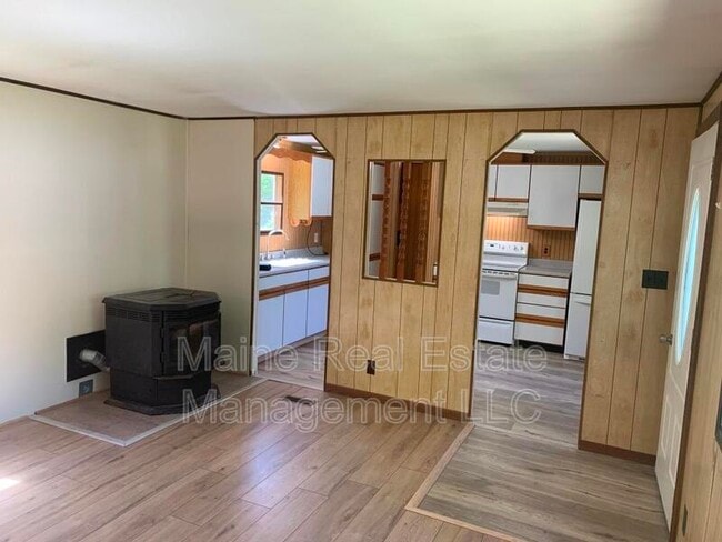 Building Photo - 31 Sweet Fern Dr