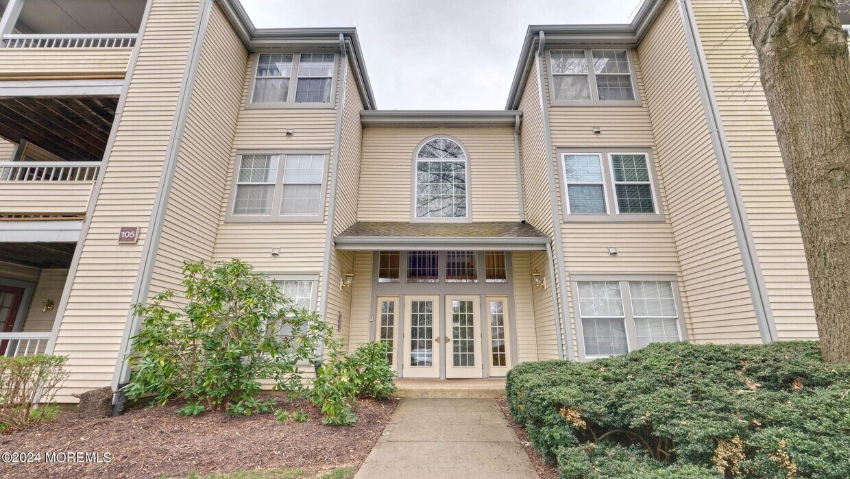 Foto principal - 105 Claridge Ct