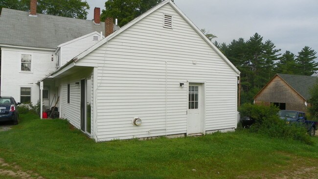 Building Photo - 117 Stickney Rd