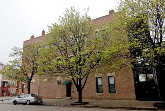 Building Photo - 2745 S Princeton Ave