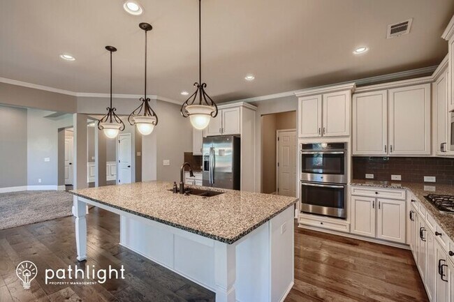 Building Photo - 5310 Scenic Valley Dr, Cumming, GA, 30040
