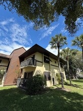 Building Photo - 7925 SW 86th St