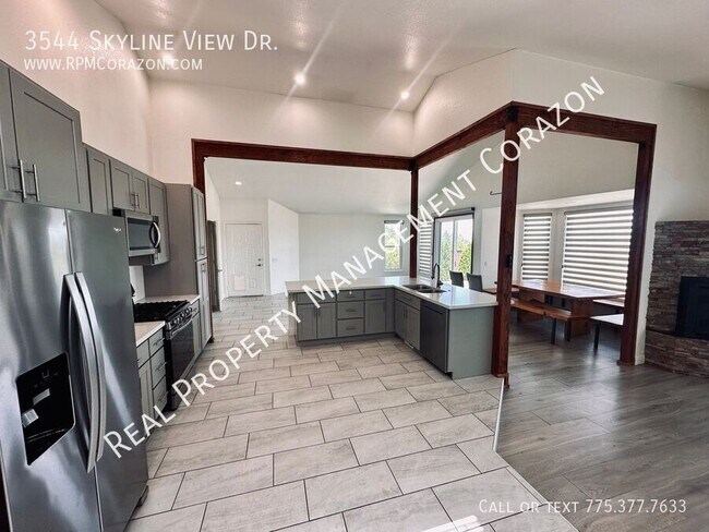Foto del edificio - 3544 Skyline View Dr