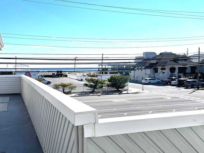 Foto principal - 9105 Atlantic Ave