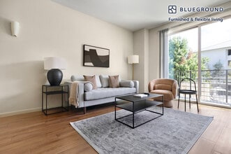 Building Photo - 3100 Esperanza Crossing