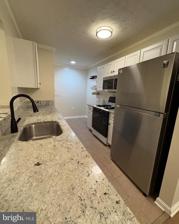 Foto del edificio - 653 Burtons Cove Way