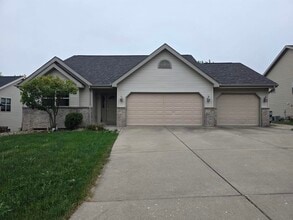 Building Photo - 3177 Bookham Dr